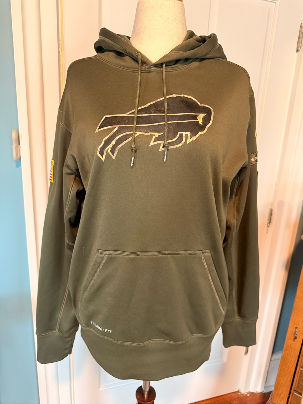Buffalo Bills Salute to Service Hoodie